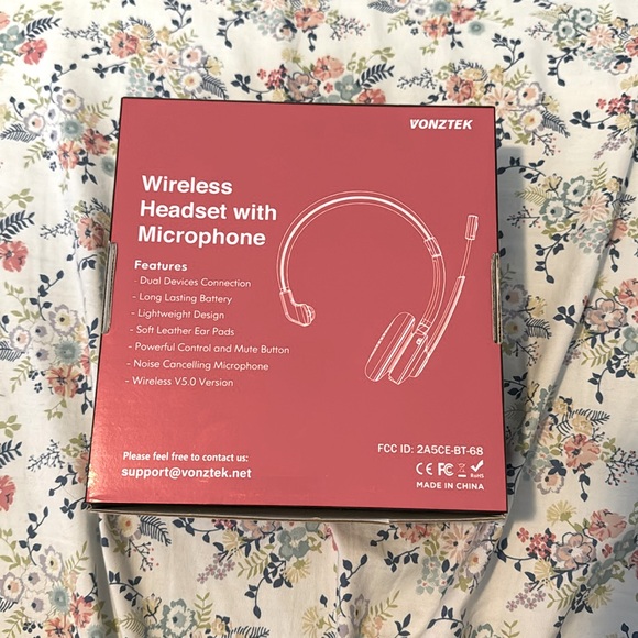 Vonztek Wireless Headset with Microphone. - Picture 5 of 5
